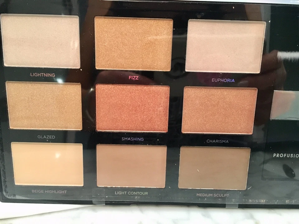 Profusion Sculpt & Glow NEW - Image 3 of 4