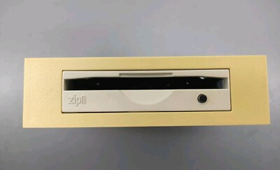 IOMEGA Z100ATAPI ZIP 100 3,5'' internes Laufwerk IDE/ATAPI - DEFEKT!!!
