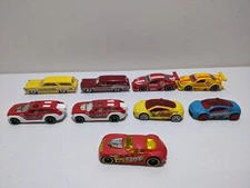 2010 Hot Wheels HW City ‘66 GTO Wagon Fire Dept Chief Oshkosh Dog In Back All 9