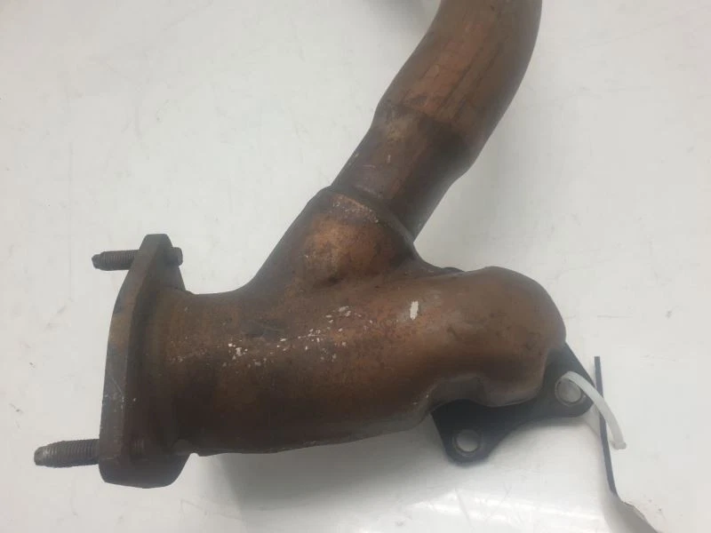 98 99 00 01 02 03 04 05 Toyota Tacoma 3,4 L tubo de escape cruzado Foto 4 de 4