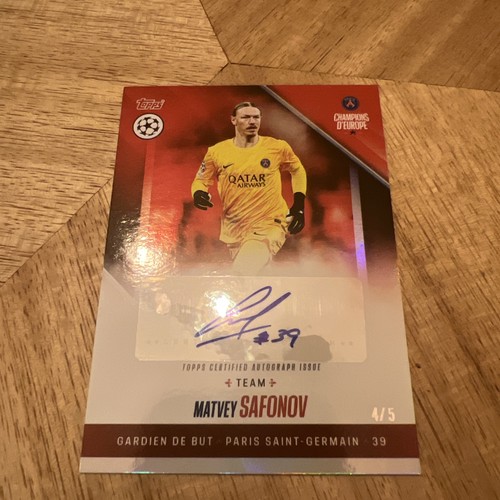 2024-25 Topps PSG Champions d'Europe matvey safonov Auto 4/5 rare