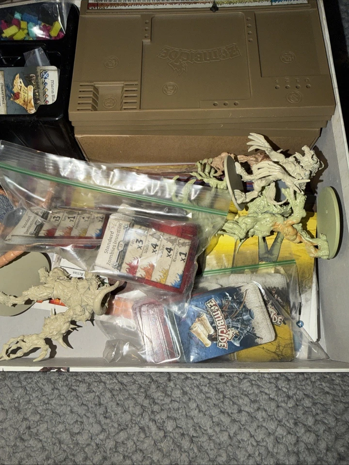 CMON Zombicide: Black Plague - Wulfsburg Expansion Set - - Image 3 of 3