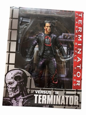 Terminator Plasma Rifle T-800 Figure NECA Robocop Versus Terminator New In Box