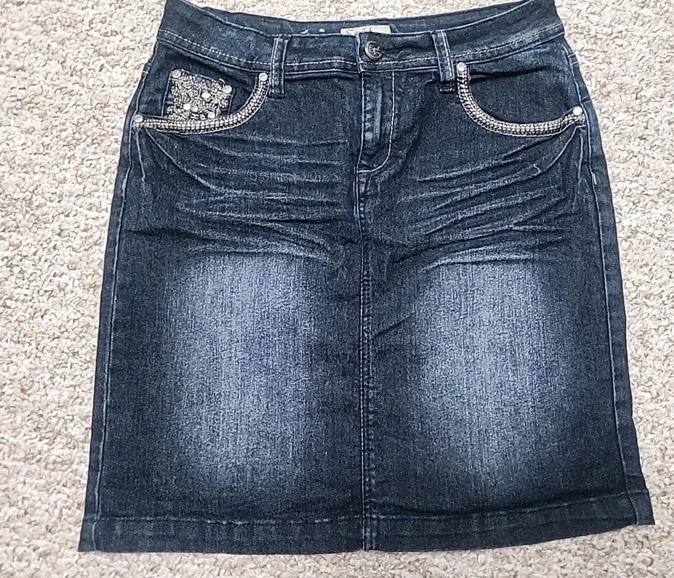 Earl Jean Women's Size 6 Denim Skirt Embellished Accents 19" - Image 4 of 4