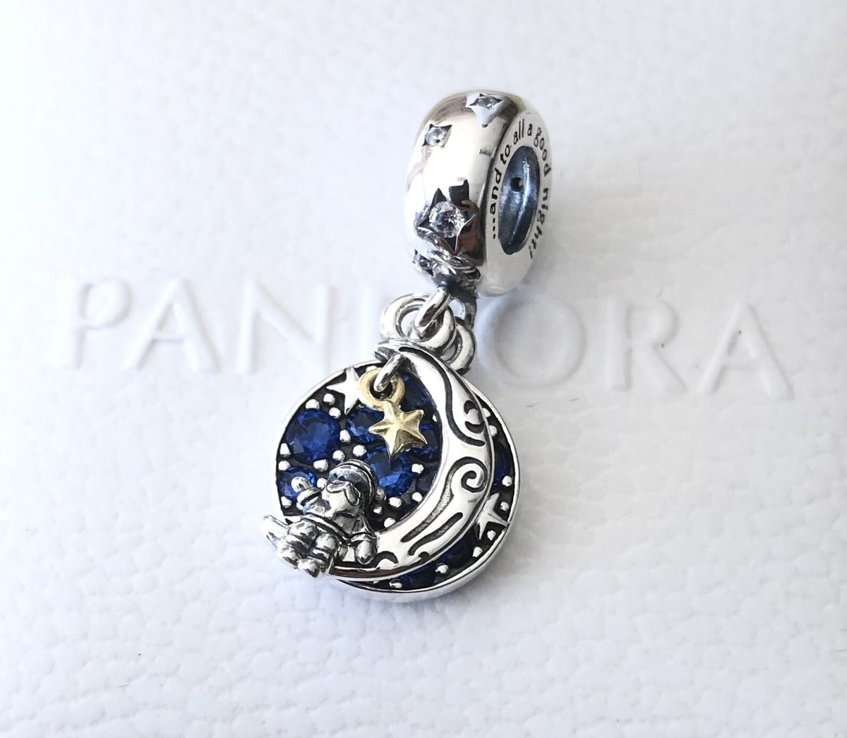 レア　Pandora サンタスティッチ　タワーオブテラー Pandora Santa Claus On The Moon, Dangle Charm #769648C01 +