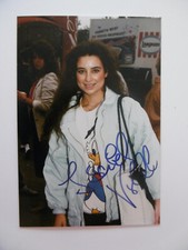 Isabel Varell autograph signed 9x13 cm photo
