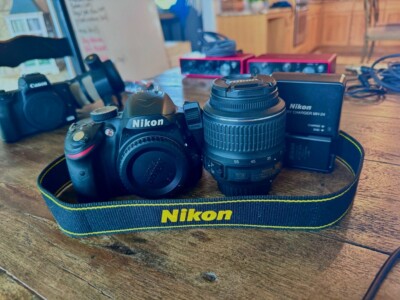 Camera Nikon 3200 DSLR Camera Travel and Vlogging 