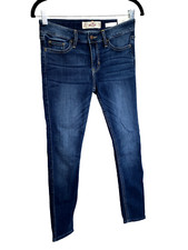 Abercrombie  Fitch blue jean skirt w/ lace trim