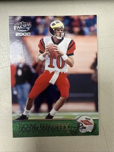 Tom Brady 2000 Pacific #403 Base Price Guide - Sports Card