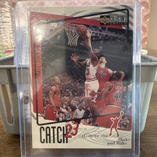 1997-98 Upper Deck Collector's Choice - Catch 23 Michael Jordan #193