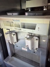Taylor 358-33 Soft Serve Ice Cream Machine, 2 Hoppers Floor Mode