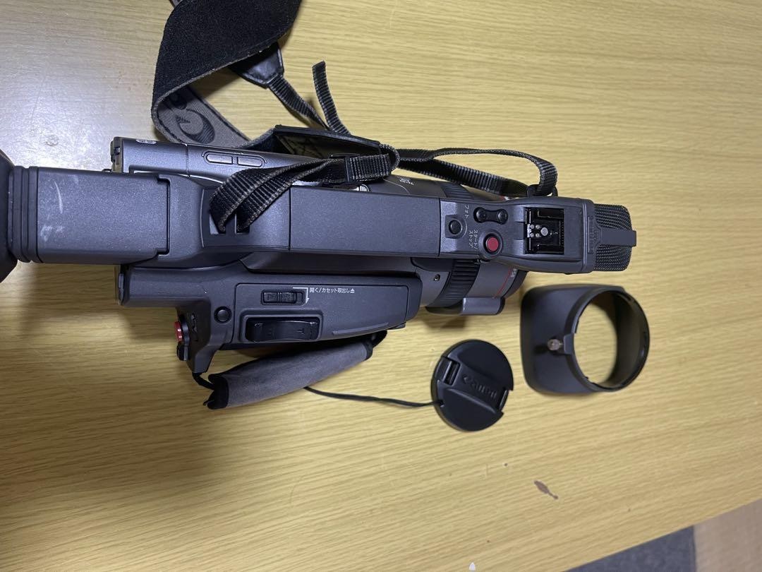 Canon DM-XV2 3CCD Digital Video Camera 20x Optical Zoom Black from