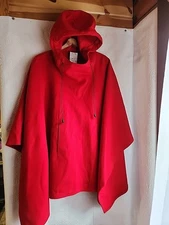 Red Christmas 100% Wool Women's M Cape Poncho  Coat Shawl W/ Hood Harve Benard