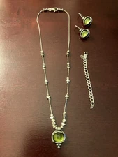 Silpada 925 Sterling Daintree Green Crystal Necklace & Earrings Set N1461 /W1455