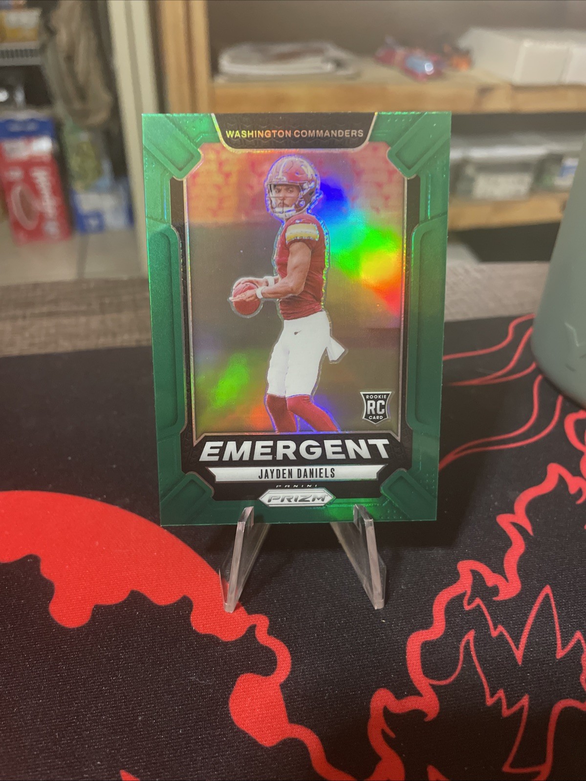 2024 Panini Prizm Jayden Daniels Emergent Green Prizm #2