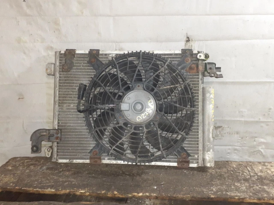 AC Condenser Fits 99-04 TRACKER 2060620 - Image 2 of 4