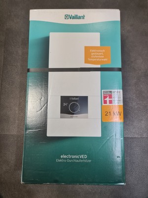 Vaillant Durchlauferhitzer VED E 21/8-B Pro elektr. geregelt 21kW | 0010023778