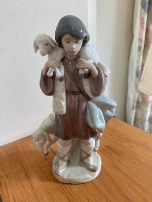 Lladro Shepherd Boy Nativity Figurine 5485 8.5'' MINT