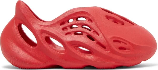 Adidas Yeezy Foam Runner Vermillion Kids Size 13K New 2021 GX1136
