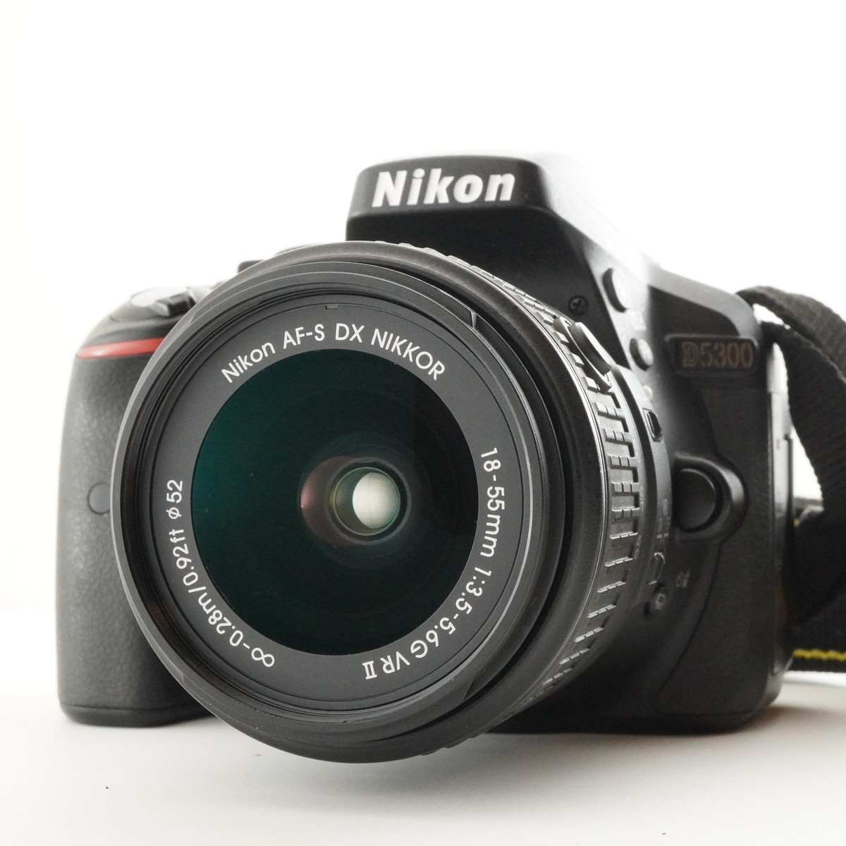 4,100 Shots] Nikon D5300 +AF-S 18-55mm F3.5-5.6 G II VR In Box