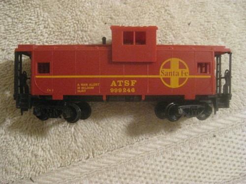 Vintage Model Power Santa Fe Railway Red Caboose ATSF 999246 New in box - Picture 4 of 9