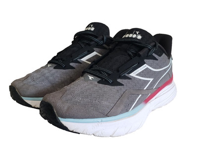 Diadora Shoes Men's 9.5 Wide Equipe Nucleo Silver Gray Sneakers Running Trainers