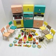 Vintage 1960s Barbie Dream Kitchen Lot Deluxe Reading Co. Appliances Chairs Food