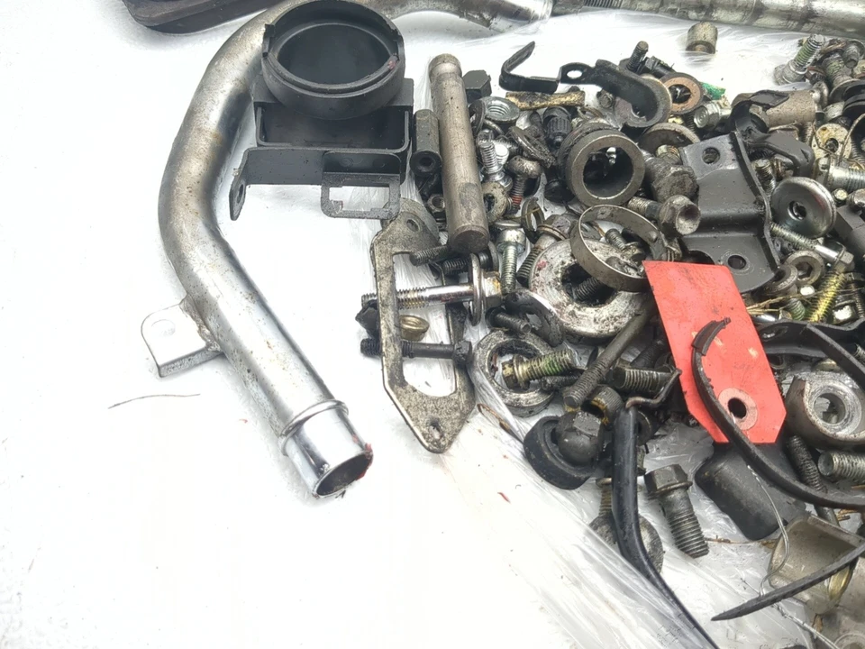 86 87 Honda VFR 700 F Interceptor Master Hardware Perno Tapa Eje Abrazadera Kit Foto 2 de 4