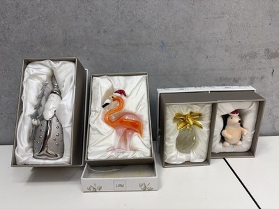 Pier 1 Glass Christmas Figurines Set of 4 Santa Flamingo Pineapple Hedgehog