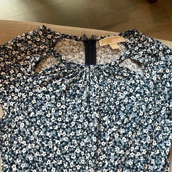 Abito Michael Michael Kors aderente e svasato a fiori taglia XS