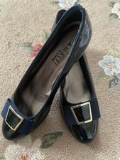 amalfi by rangoni navy 6.5 B