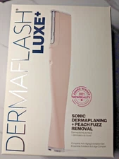 Dermaflash Luxe Plus + Sonic Dermaplaning/ Peach Fuzz Removal (MISSING PREFLASH)