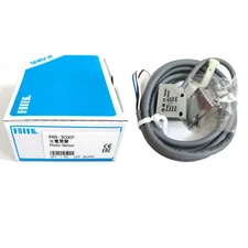 New In Box FOTEK MR-30XP MR30XP Photoelectrical Sensor