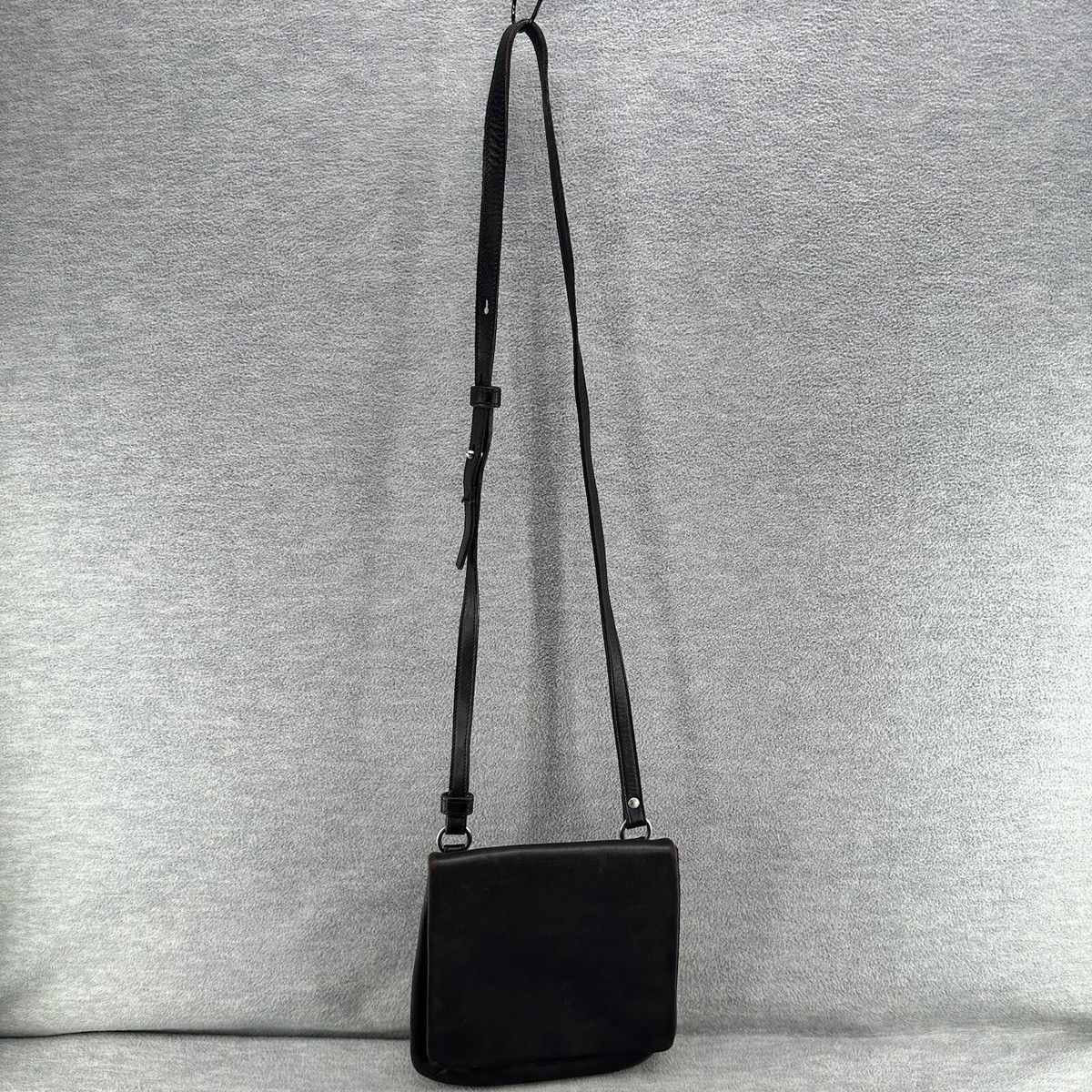 バッグ COACH Vintage Leather Black Shoulder Bag COACH - Vintage Black Leather Crossbody Shoulder Bag #9473 (PU4