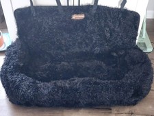 Pelsbarn XL Black Dog Car Bed