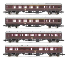 GRAHAM FARISH 'N' GAUGE RAKE OF 4 BR MAROON CORRIDOR/BRAKE/BUFFET COACHES