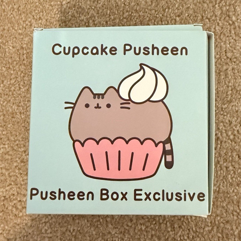 Pusheen Cupcake Pusheen Vinyl Figure - Pusheen Box Exclusive