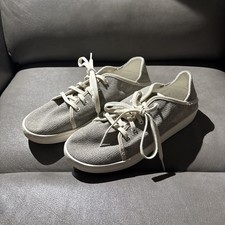EUC WOMEN  S OLUKAI Pehuea L  SNEAKERS SIZE 7.5 BEIGE BROWN LACE UP