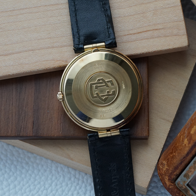 Van Cleef & Arpels La Collection Day-Date Edition 117003 18k