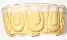 Horseshoe Yellow Planter USA JE Pottery 408 White Drip Vintage