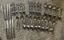 Interpur Stainless Steel Korea Flatware Floral Daisy 52 Pieces  MCM