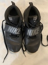 Boys Nike Team Hustle Sneakers Size 7 Black