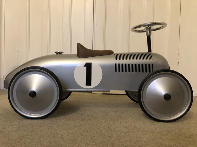 c & n reproductions pedal car