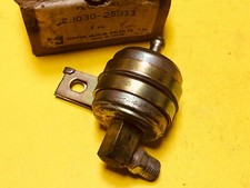Toyota Carina TA10 TA12 TA14 Fuel Filter Unit 23030-25011 Genuine NOS