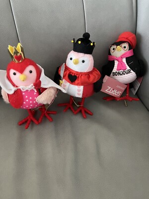 Target Spritz Valentine 2024 Fabric Birds ~ Queenie, Kingsley & Cherie