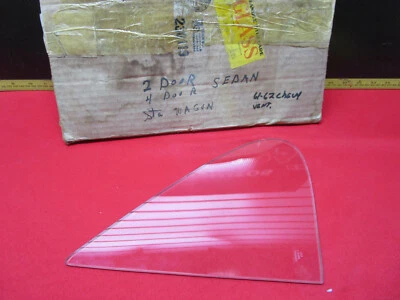 1961 1962 CHEVROLET BELAIR BISCAYNE PONTIAC SEDAN VENT WINDOW GLASS CLEAR NOS GM - Image 1 of 3