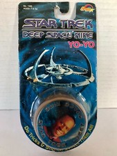 Star Trek DEEP SPACE NINE Yo-Yo CAPTAIN BENJAMIN SISKO 1586 Deep Nine 1993 -New