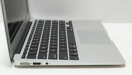 Apple MacBook Air Core i5 1.3GHz 4GB 256GB 11" MD712LL/A (2013) - Afbeelding 9 van 16