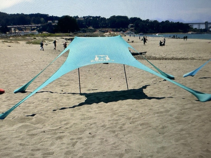 The Sunbear Shade Lightweight Sun Shade Large Size