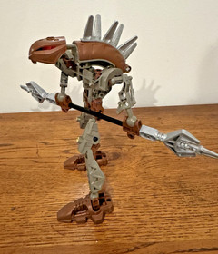 LEGO Bionicle - 8587 Rahkshi Panrahk-  Complete - No Kraata Worm